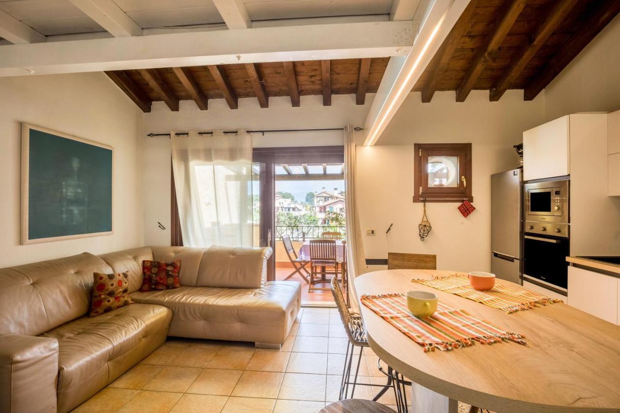 Maloma Apartment Peschiera del Garda Ngoại thất bức ảnh